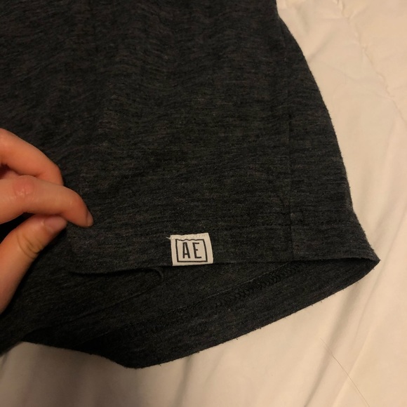 American Eagle Gray/Black Active Tee - Picture 5 of 7
